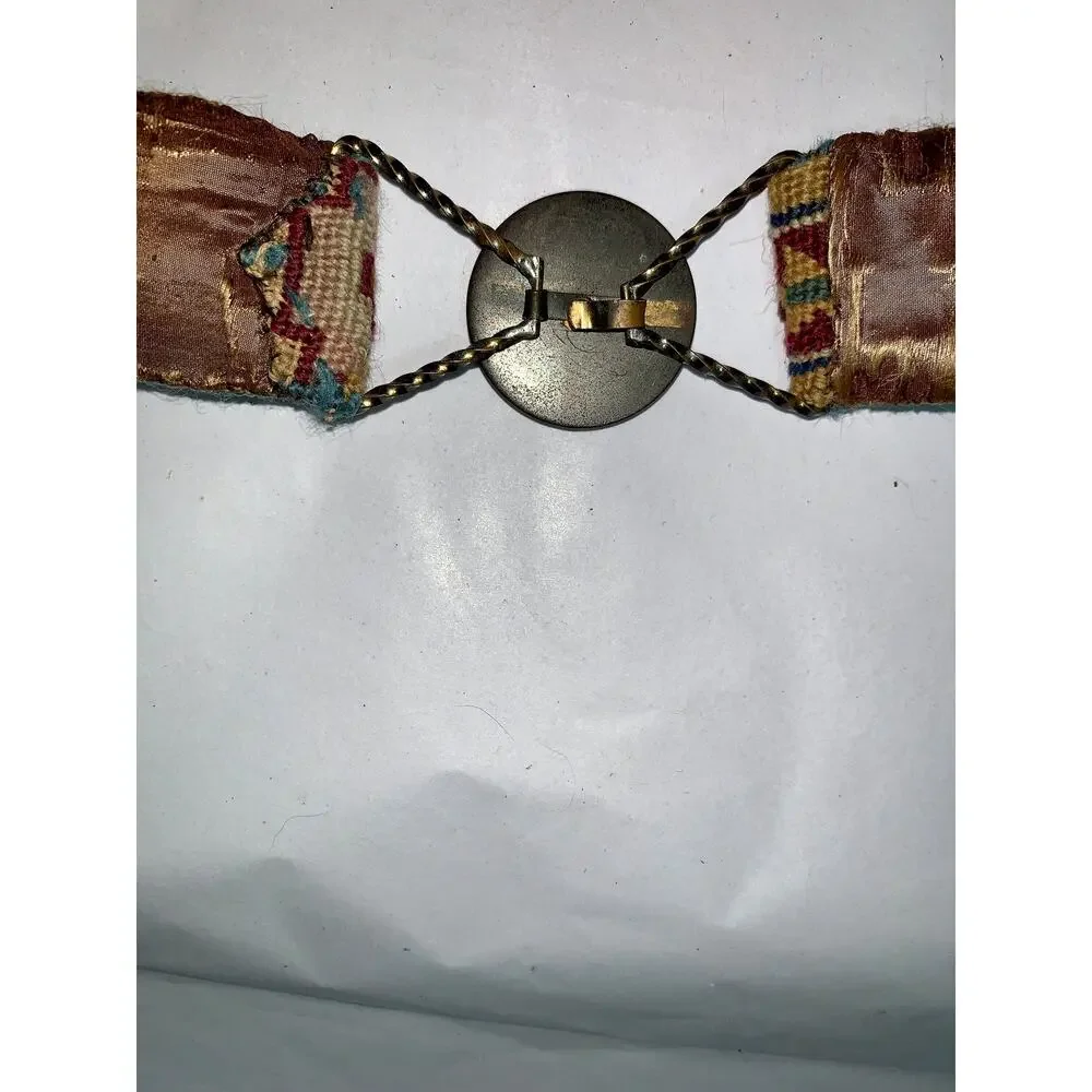 VINTAGE 20'S-40'S NEEDLEPOINT PETITPOINT BELT W/BRASS CLASP GREAT COLORS! 30
